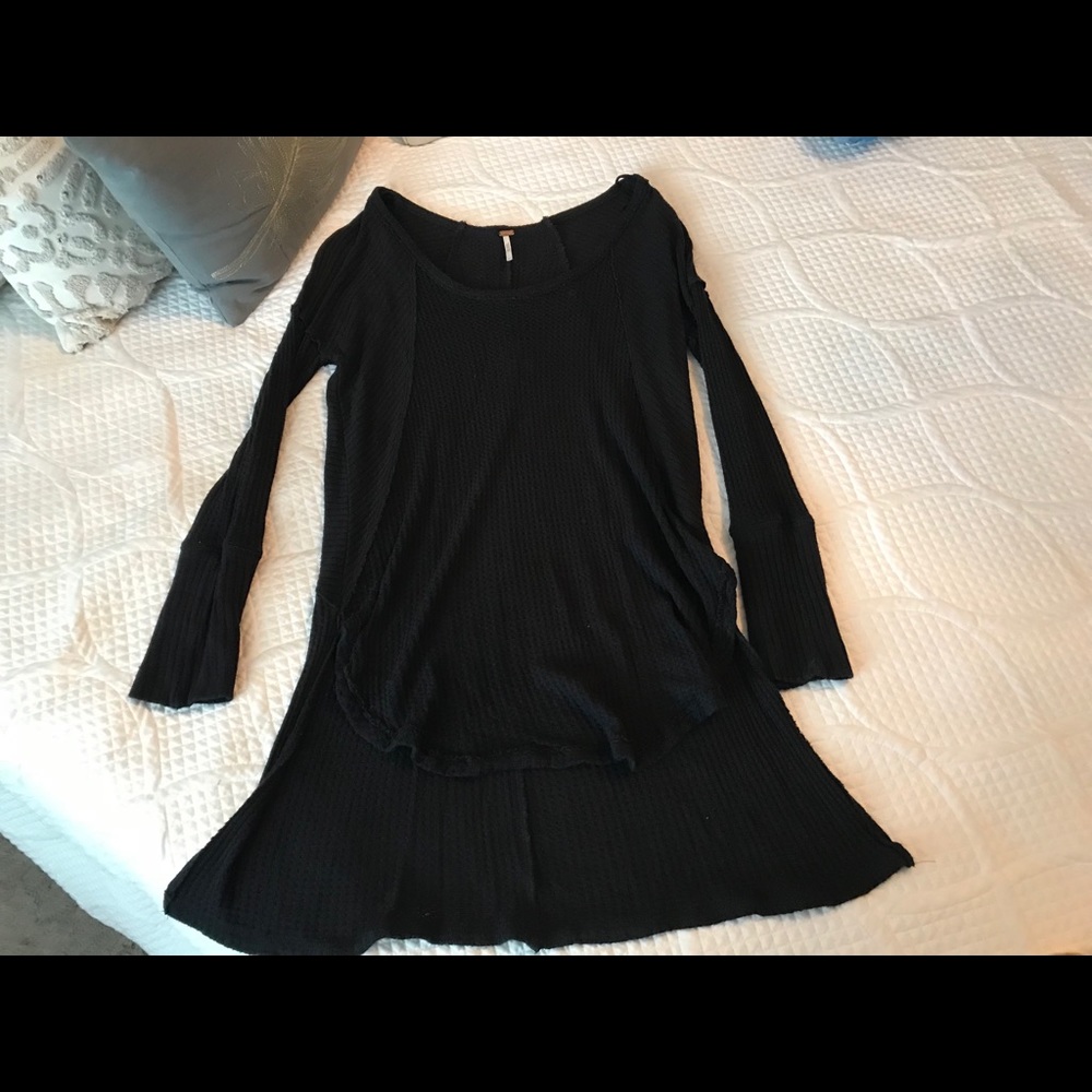 Free People scoop neck flowy top size small